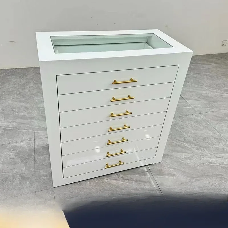 Storage & Organization - خزانة تخزين لعرض المجوهرات في غرفة